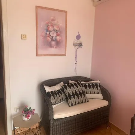 Petra Apartment