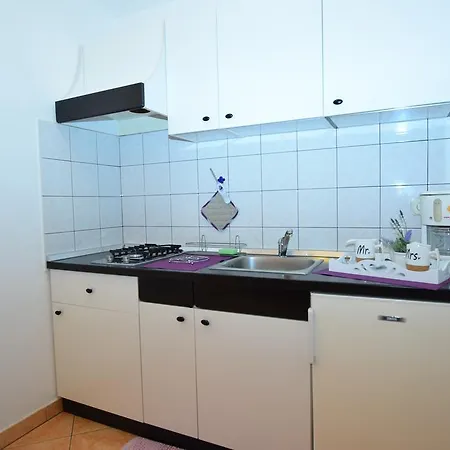 Apartment Petra Banjole